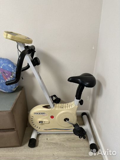 Велотренажер