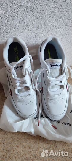 Кроссовки мужские 42 размер reebok. Новые