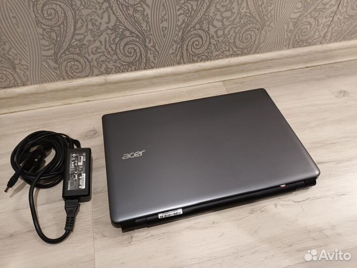 Ноутбук Acer V5-561G Intel Core i7 AMD Radeon R7 M