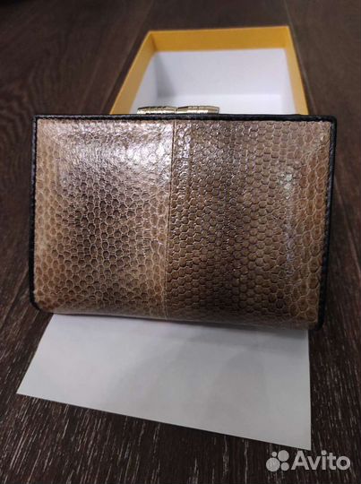 Кошелек женский из кожи морской змеи