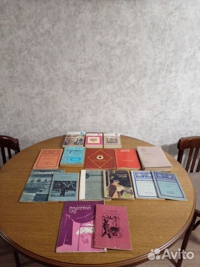 Книги(художественная литература)