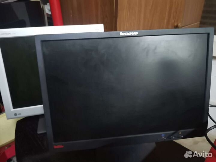 Мониторы LG flatron. aser