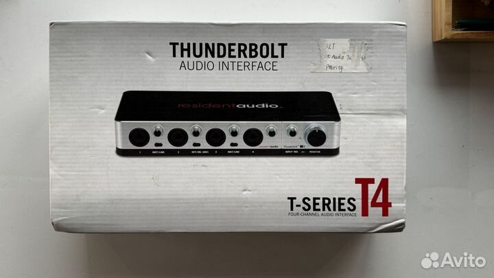 Звуковая карта Thunderbolt 2 - Resident Audio T4