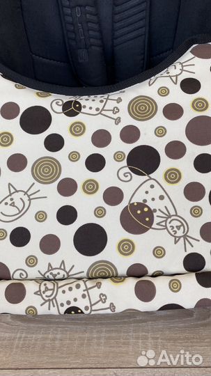 Столик для детского автокресла