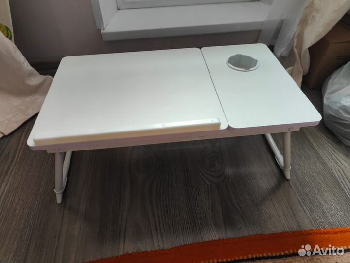 Стол подставка под ноутбук