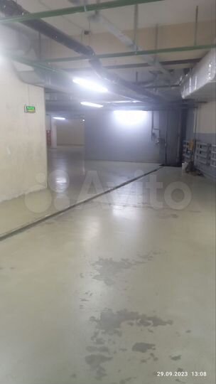 Машиноместо, 11 м²