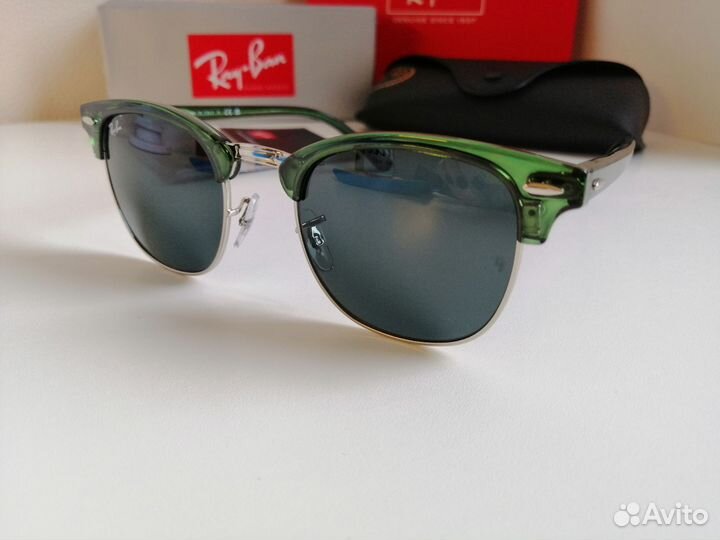 Солнцезащитные очки ray ban clubmaster