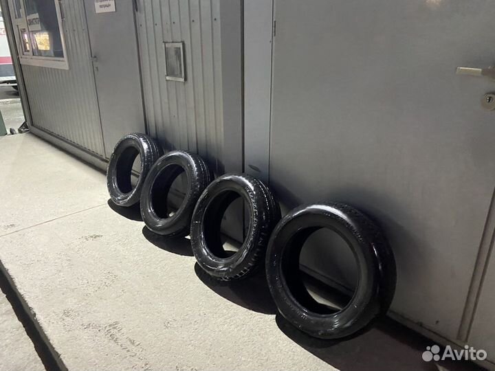 Bridgestone Blizzak Revo GZ 205/60 R16