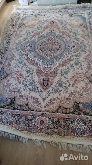 Ковер новый производство Иран 2 на 3