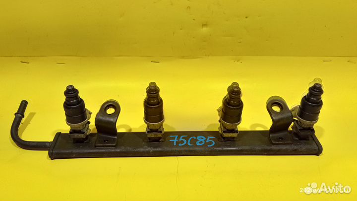 Рампа топливная для Mitsubishi Colt Z34