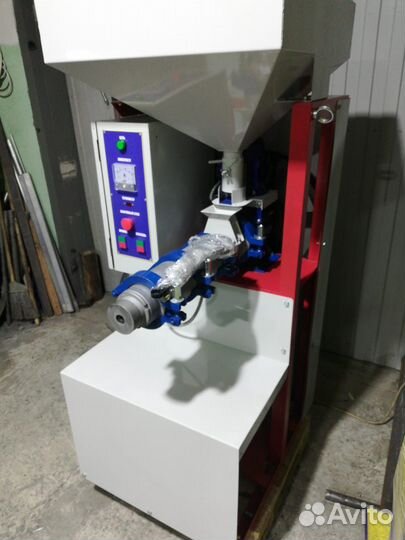 Зерноперерабатывающий экструдер до 180 кг/час