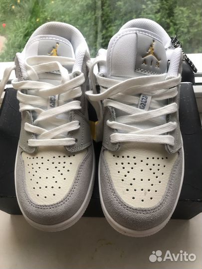 Air Jordan1 Low Paris 36