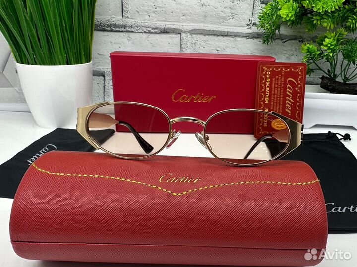 Солнцезащитные очки cartier