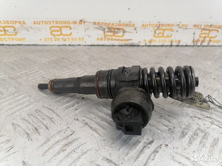 Форсунка для Volkswagen Golf 4