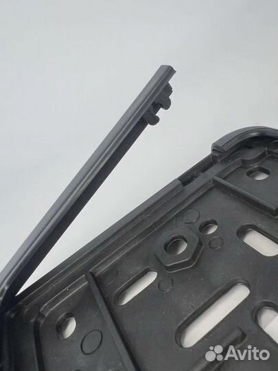 Рамка номера с защелкой серебряная надпись СССР