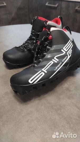 Лыжные ботинки классические