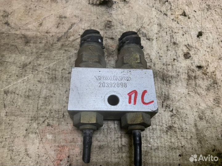 Датчик давления воздуха Volvo Fh