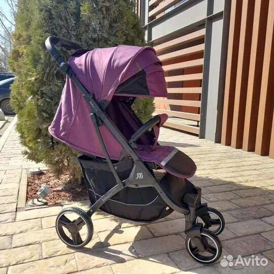Прогулочная коляска