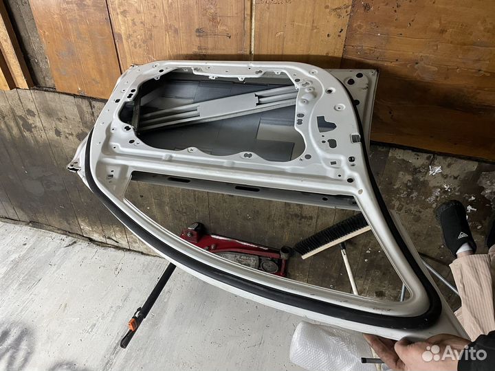 Дверь левая bmw g30