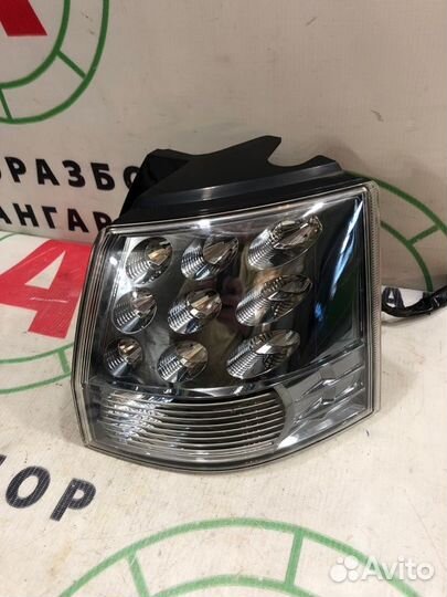 Фонарь в крыло задний правый Mitsubishi Outlander