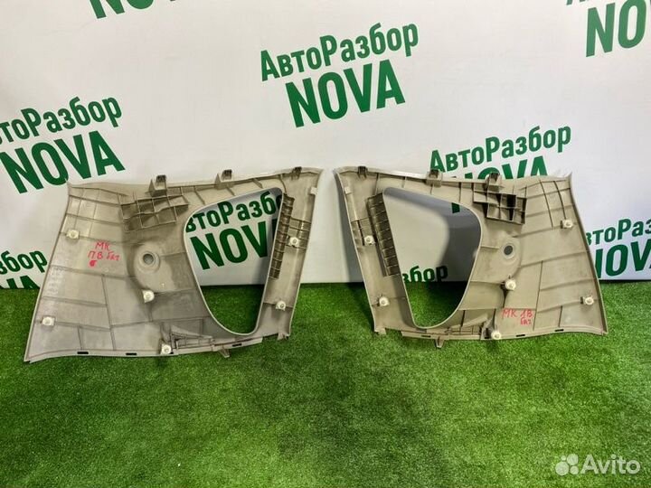 Обшивка багажника задняя Mitsubishi Colt Z30 1.5