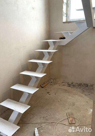 Лестница металлическая. На рынке 10 лет