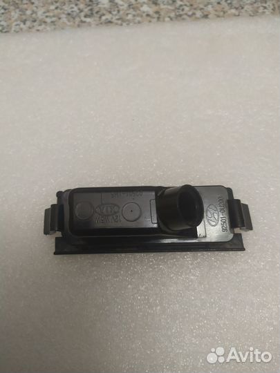 925010U200 фонарь освещения номерного знака задний