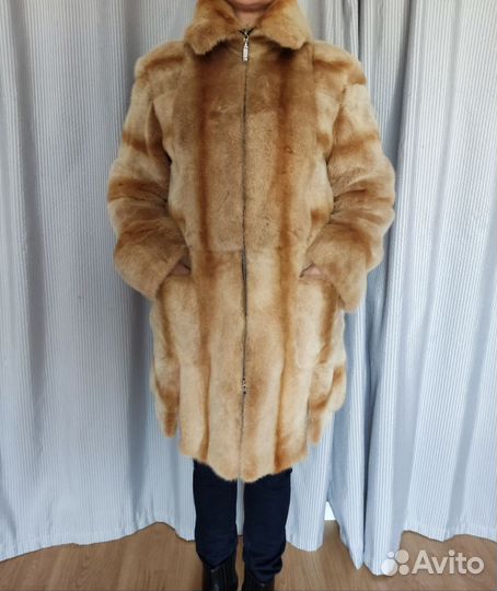 Шуба норковая почти новая 44