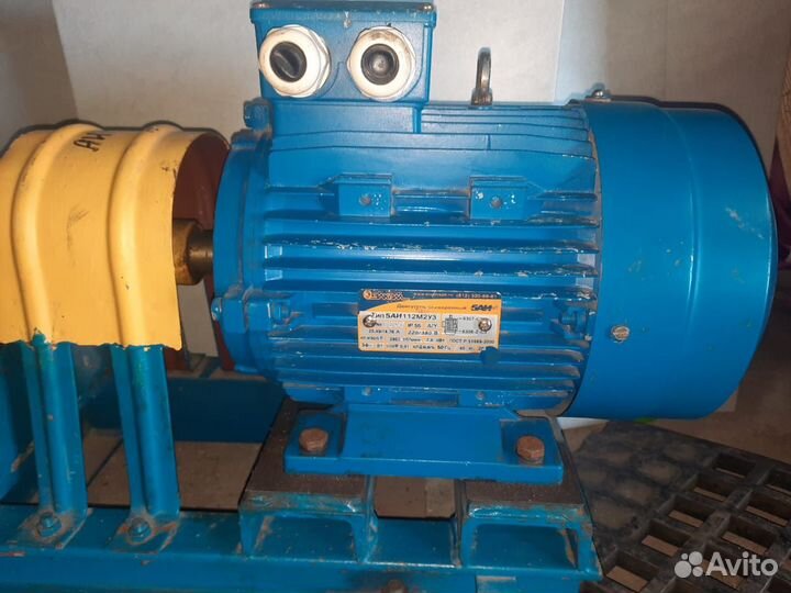 Насос консольный