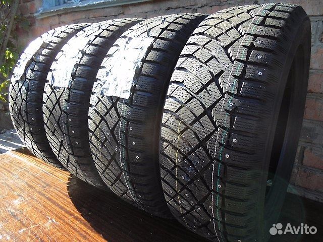 Nitto Therma Spike 275/45 R21 110T