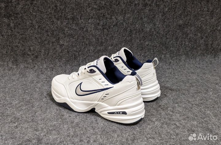 Кроссовки Nike Air Monarch 46 размер