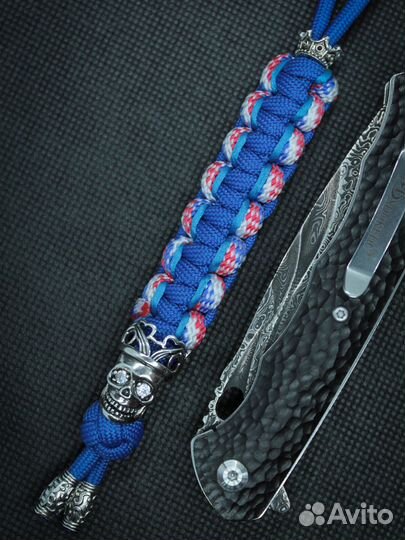 Темляк для ножа из паракорда 