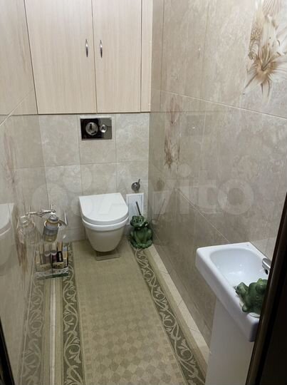 2-к. квартира, 82 м², 2/5 эт.