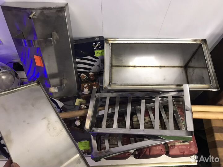 Коптильня с гидрозатвором