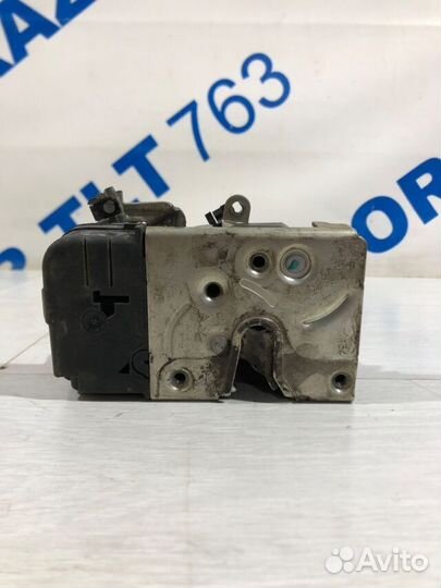 Замок двери передний правый LADA granta 1.6 мт сед