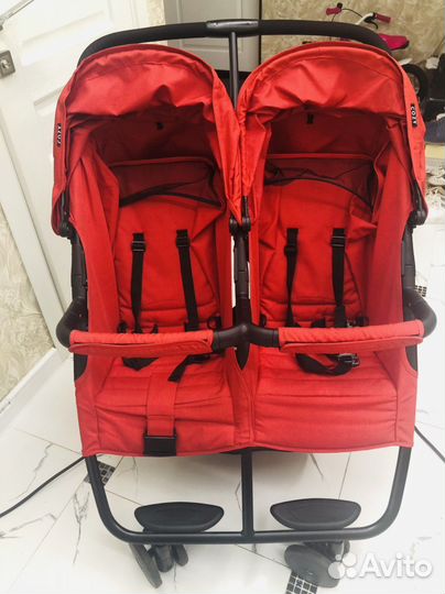 Коляска для двойни или погодок
