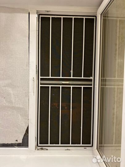 Решетки на окна для зашиты детей