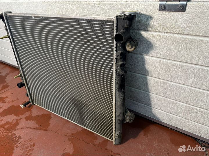 Радиатор охлаждения Toyota Land Cruiser Prado 120
