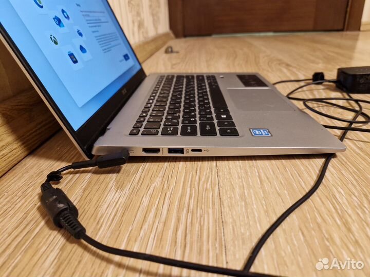 Ноутбук Acer swift 1 SF114-33-P45S