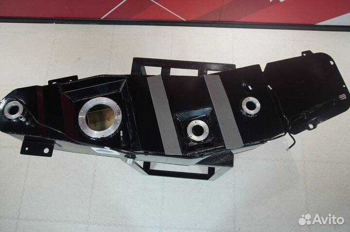 Алюминиевый бензобак Pajero 3 коротыш 69 л GDI