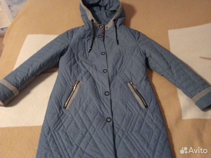 Плащ женский одет один раз