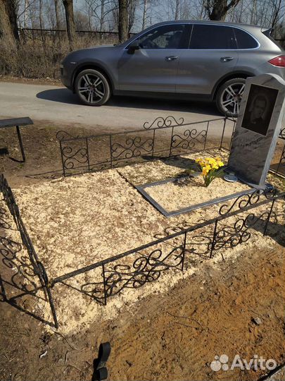 Установка памятников,уборка захоронений