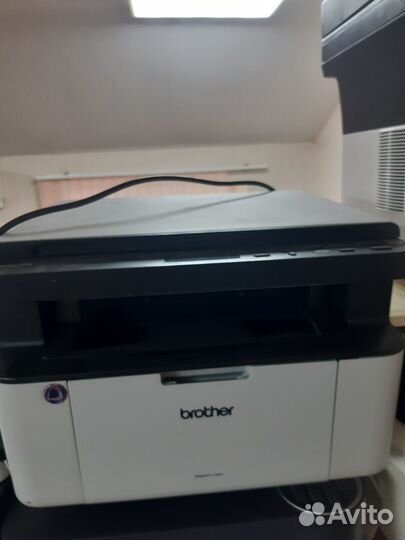 Мфу Brother DCP-1610 WR