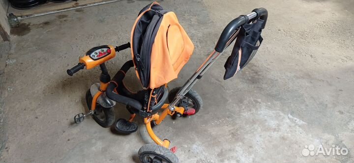 Детский велосипед с ручкой