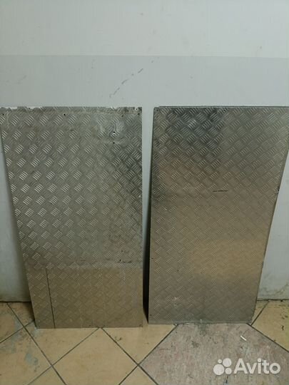 Лист металла 3 мм рифленый нержавейка