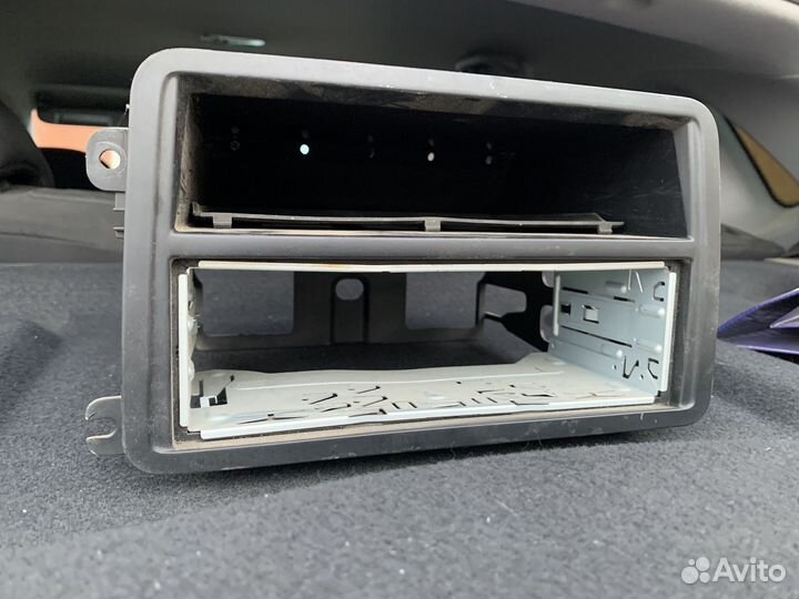 Рамка для магнитолы 1 дин шкода фабия Skoda Fabia