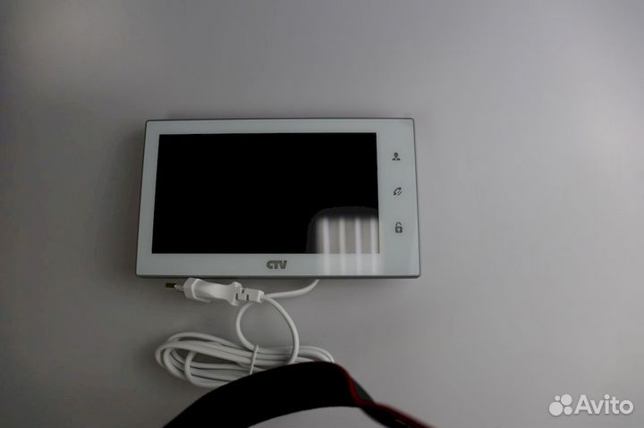 Надёжный домофон защити семью