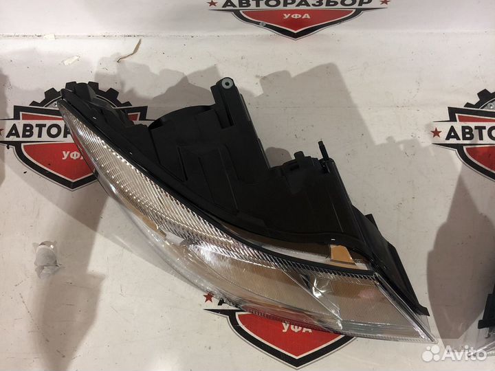 Комплект фар L+R новые skoda octavia a5 09-13