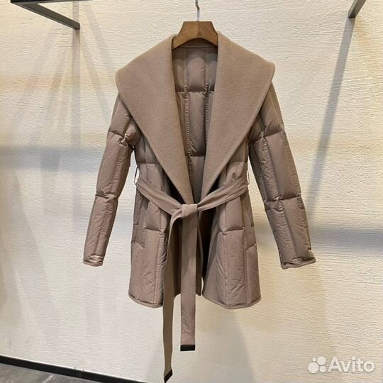 Пальто женское Loro Piana