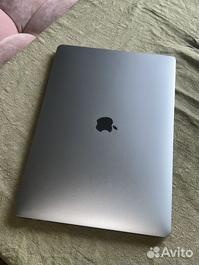Apple MacBook Pro 15 2019 16/500